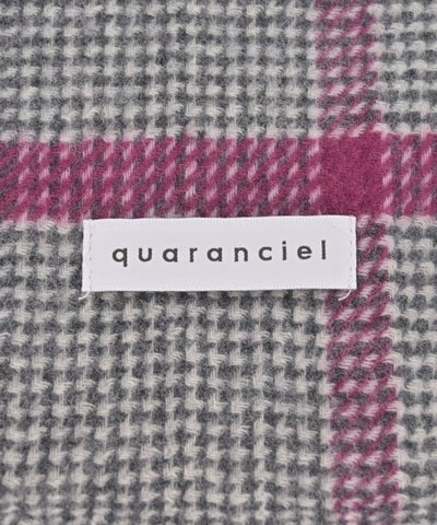 Quaranciel Winter scarves