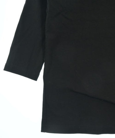 Quaranciel Tee Shirts/Tops