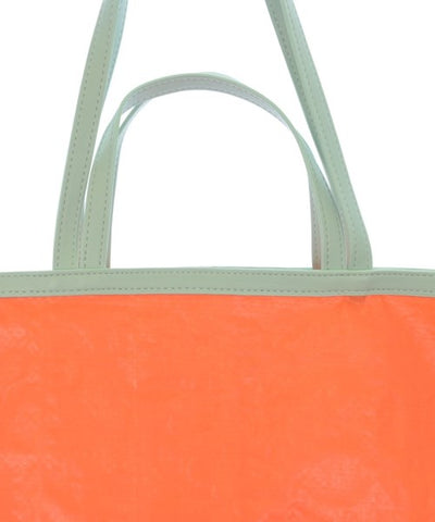 &MyuQ Totes