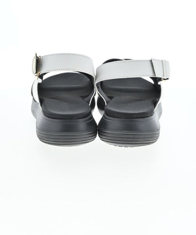 UNOHA Sandals
