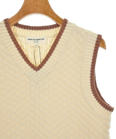 DEMY BY DEMYLEE Vests