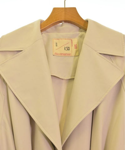 LB.03 Section Trench coats