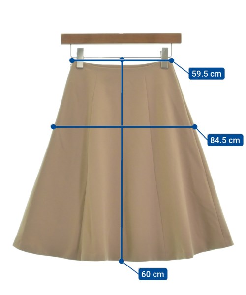 LB.04 Knee length skirts