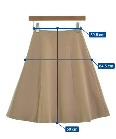 LB.04 Knee length skirts