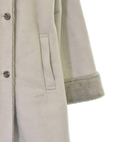 Rouge vif Sheepskin coats