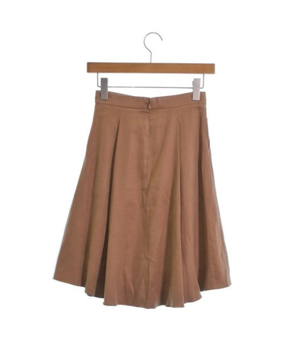 UNTITLED Knee length skirts