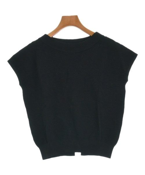 UNTITLED Sleeveless tops