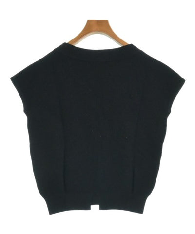 UNTITLED Sleeveless tops