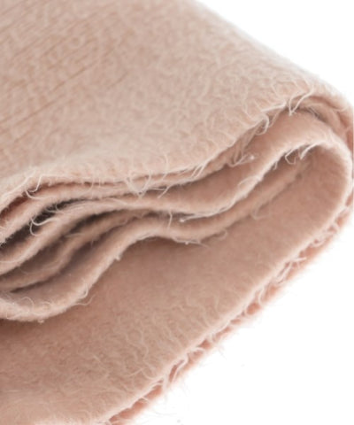 deicy Winter scarves