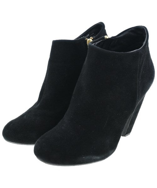 STEVE MADDEN Booties