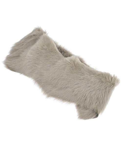 GUSHLOW & COLE Winter scarves