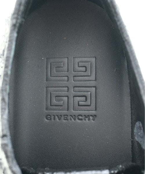 GIVENCHY Sneakers