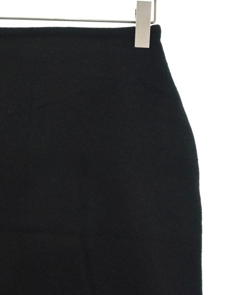 Y's Knee length skirts