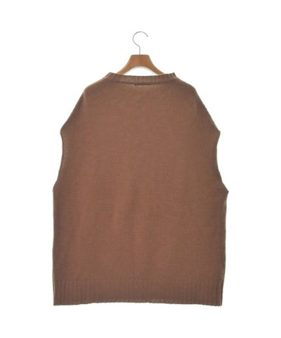 LAURA URBINATI Vests