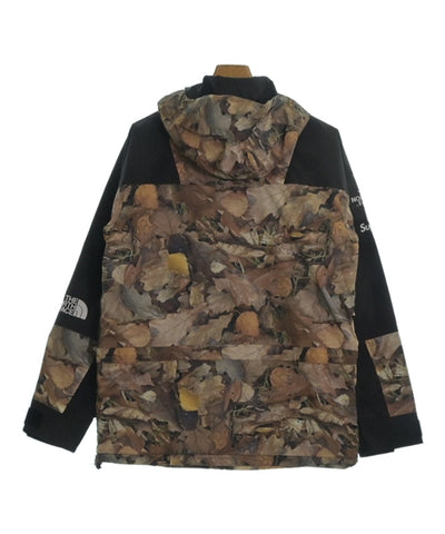 Supreme Mountain parka