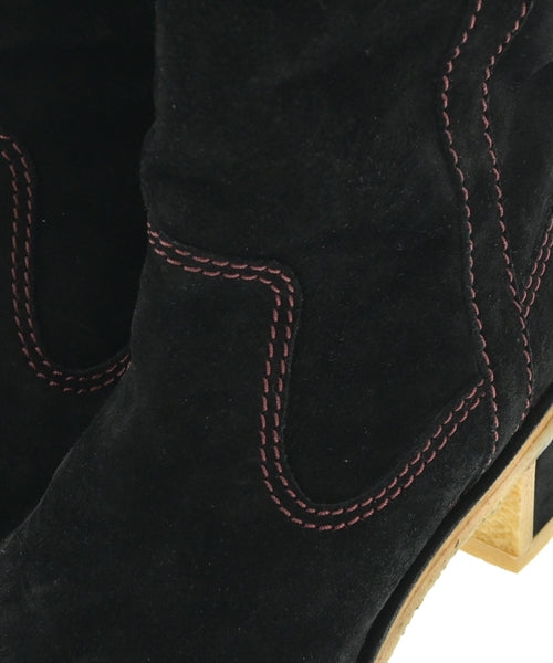 CHANEL Boots