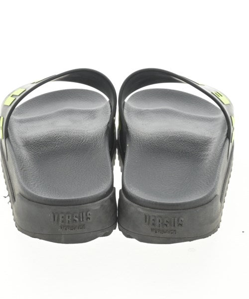 VERSUS Sandals