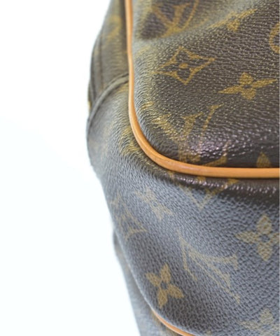 LOUIS VUITTON Shoulder bags