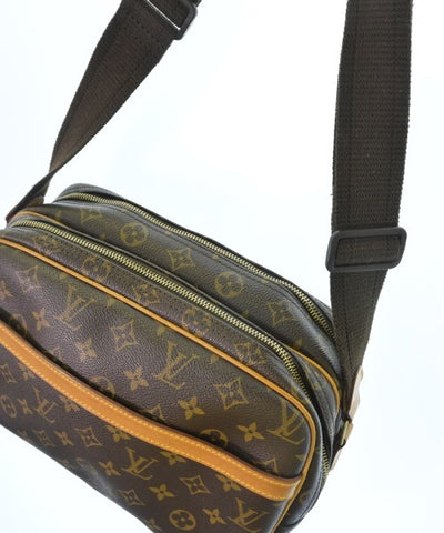 LOUIS VUITTON Shoulder bags